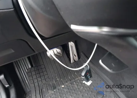 2021 BMW 330I xDrive z USA, uszkodzony, nr VIN 3MW5R7J09M8B97603